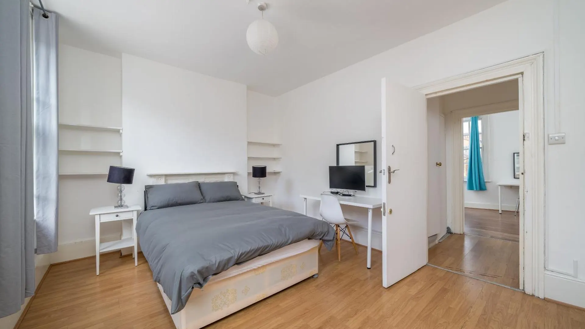 Guest House In East London 0*,